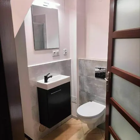 Apartment Mieszkanie 36 Metrow Z Tarasem I Miejscem Na Auto, Sauna W Lomianki Łomianki