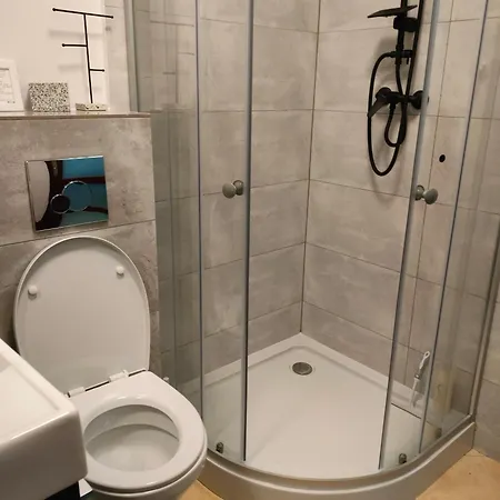 Mieszkanie 36 Metrow Z Tarasem I Miejscem Na Auto, Sauna W Lomianki Apartment Łomianki