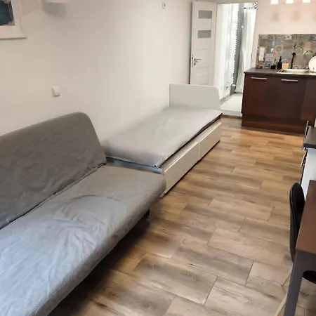 Mieszkanie 36 Metrow Z Tarasem I Miejscem Na Auto, Sauna W